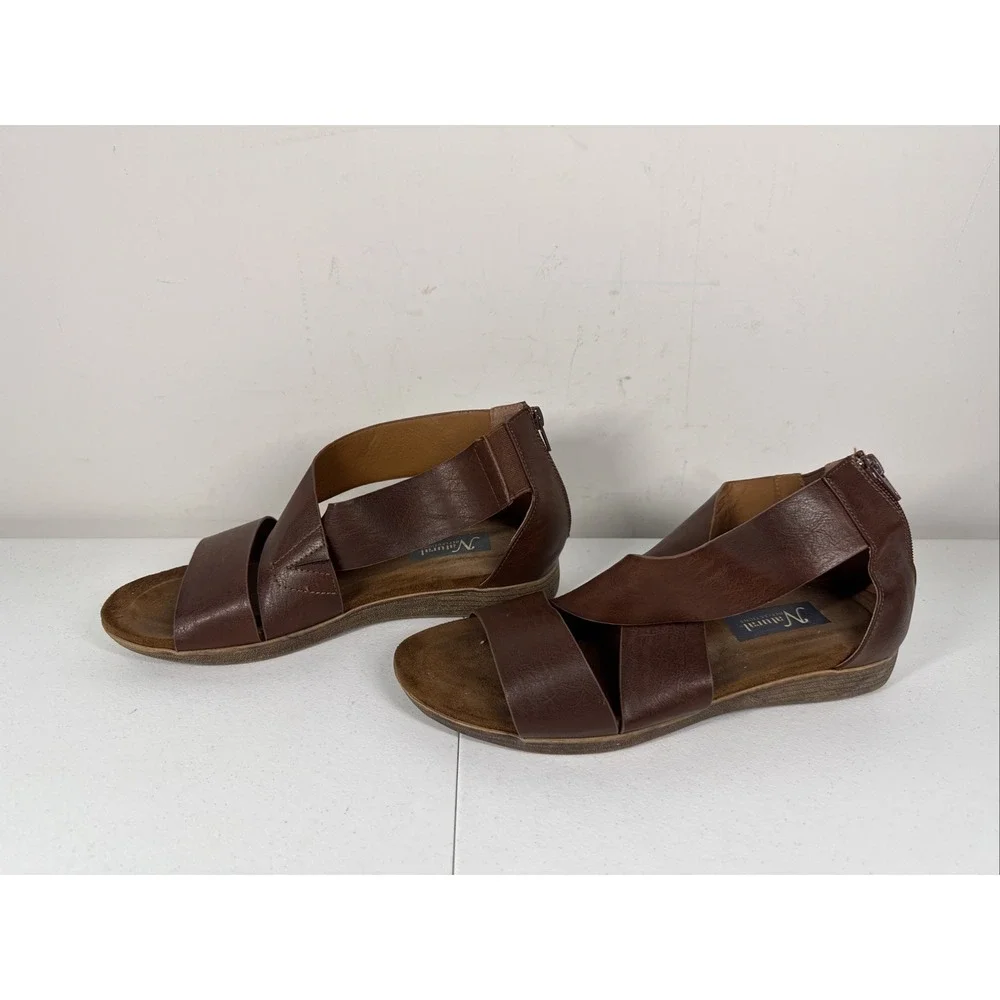Natural Reflections Sinsee Wedge Sandals Women's 9 Whiskey Brown Faux‎ Leather